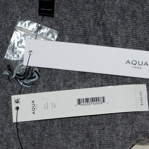 Final Price Cashmere Blend Zebra Throw Blanket - Picture 5 of 5